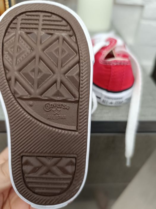 Converse mărimea 20