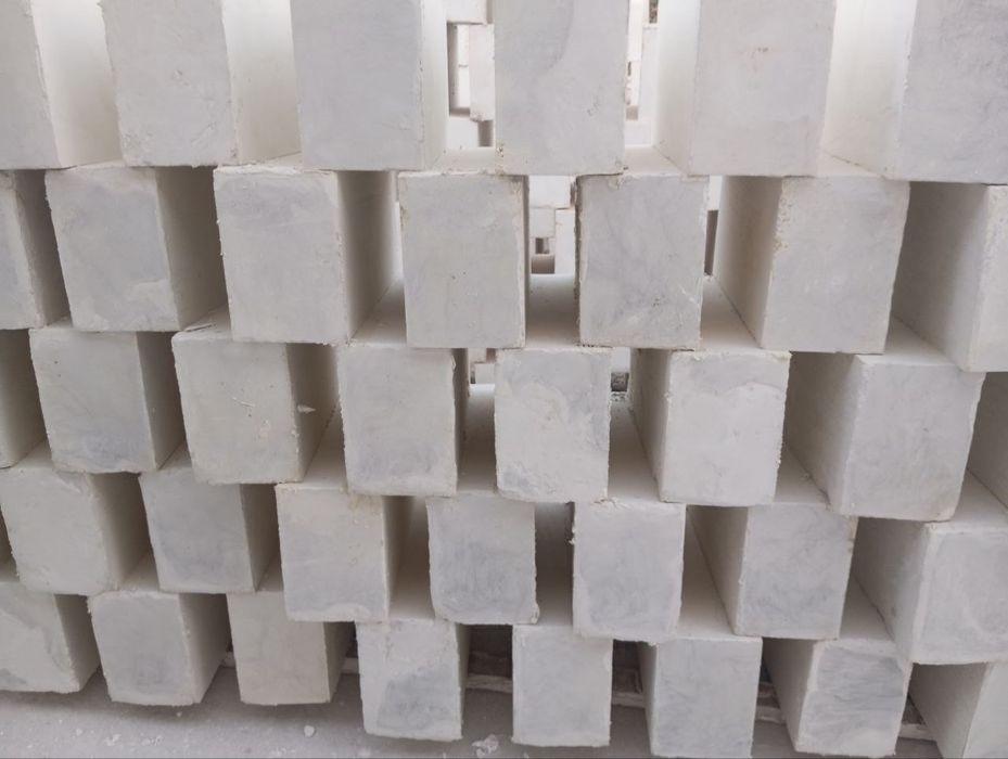 Pina blok sotiladi