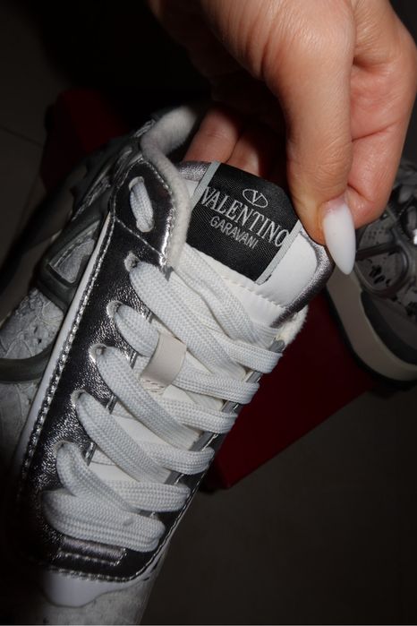 Налични дамски обувки Valentino 36/37 номер