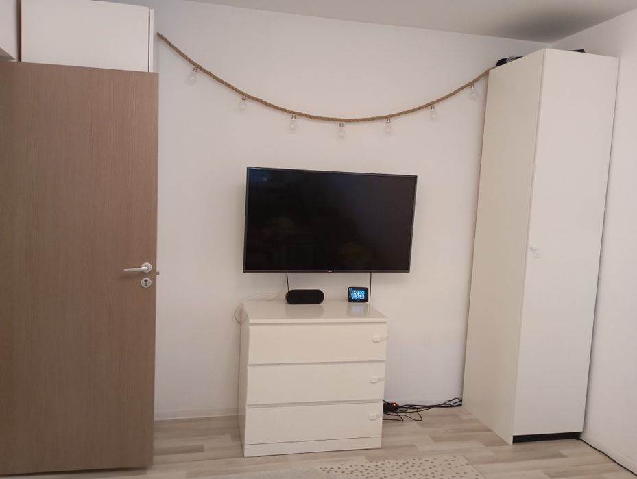 Apartament 3 camere/decomandat/ Bd. Alexandru Obregia/Piata sudului