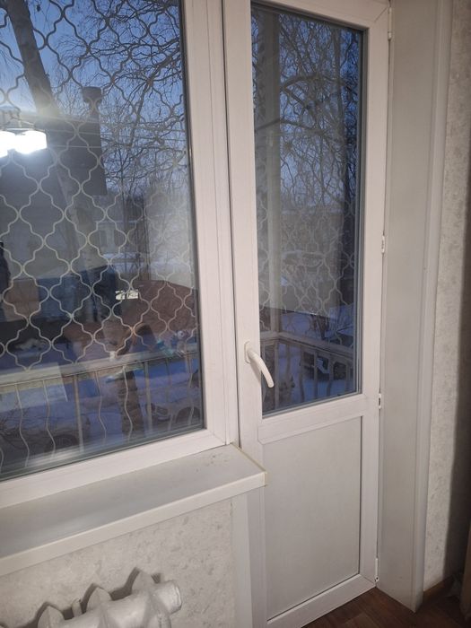 Продам окна пластиковые  б/у