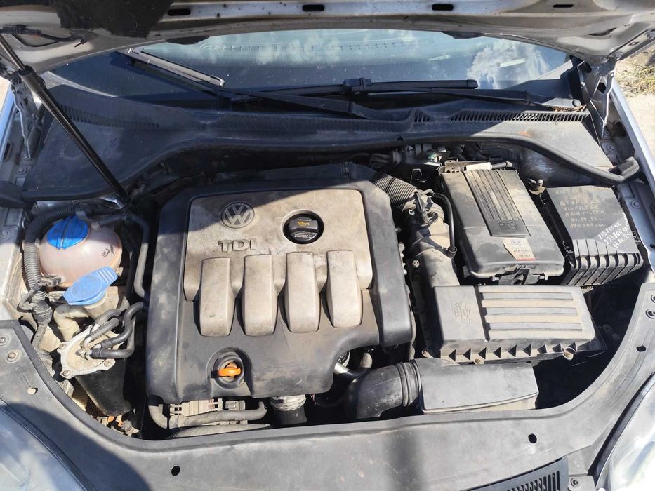 VW Golf 5 - 2.0TDI - 140к.с - 2004г. на части