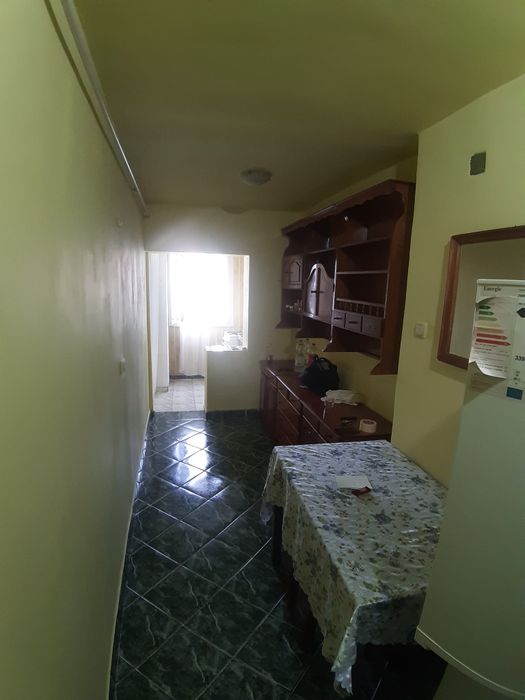 Garsoniera de închiriat