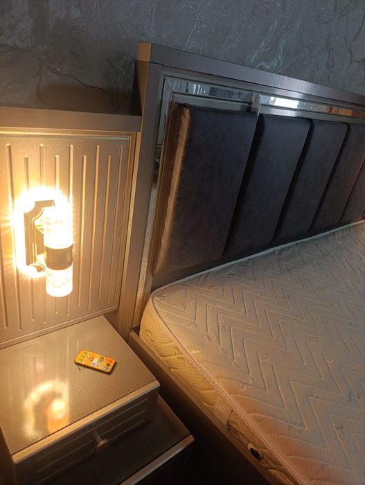 Mebel komplekt holati ideal yangi rangi kulrang