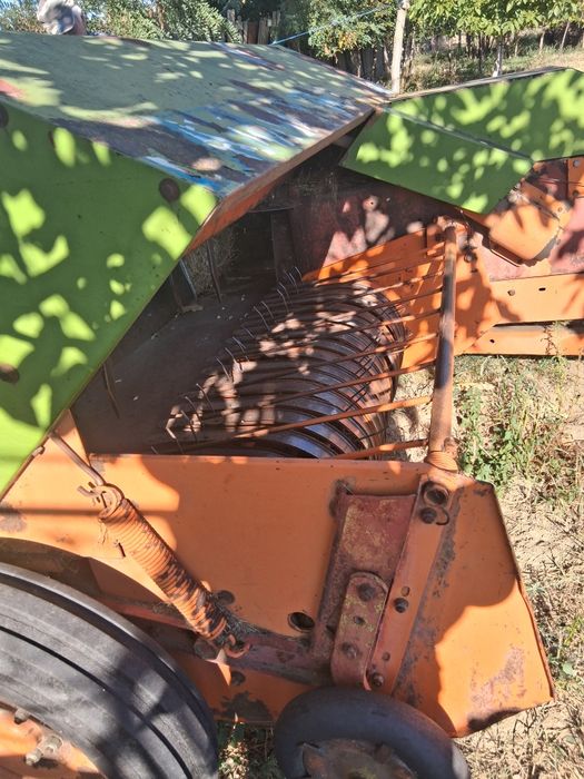 Vand presa baloti Callignani