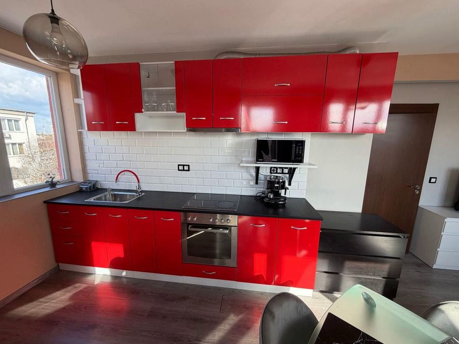 Двустаен апартамент в ж.к. Левски .