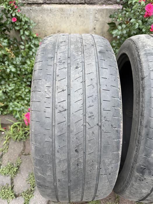 Продам шина 235/45/18