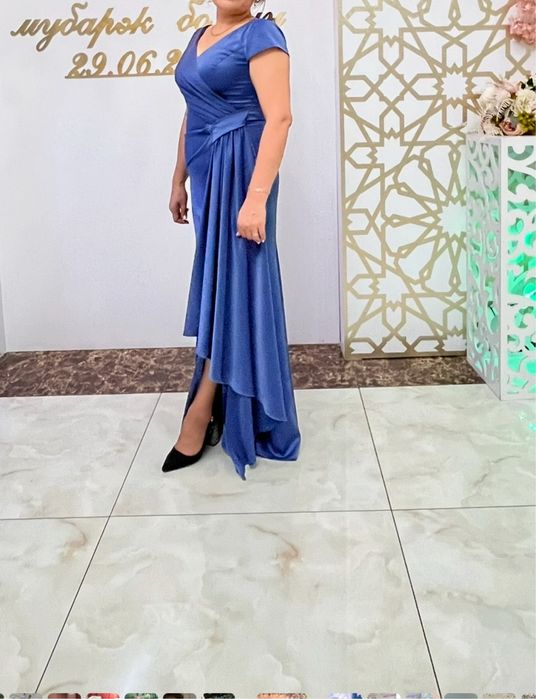 Продам вечернее платье б/у