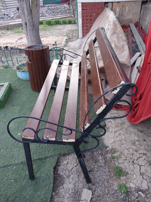 Скамейка  с урной