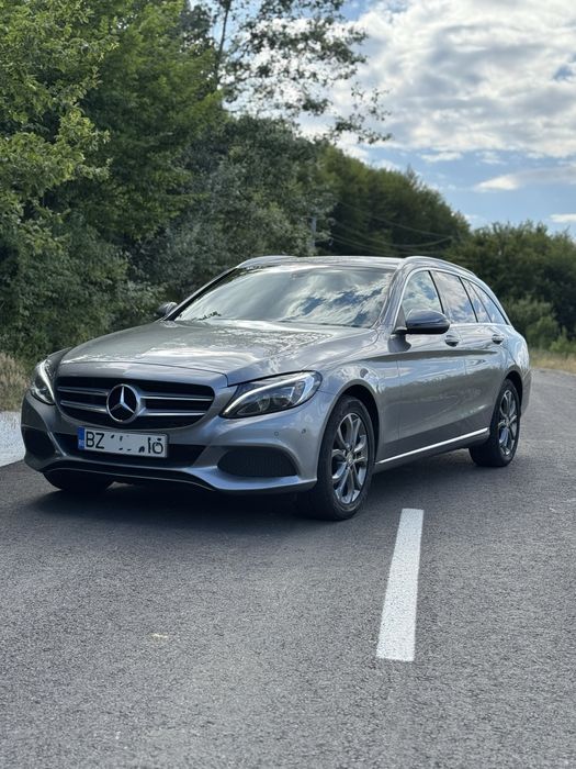 Mercedes C200 136 cp 2015
