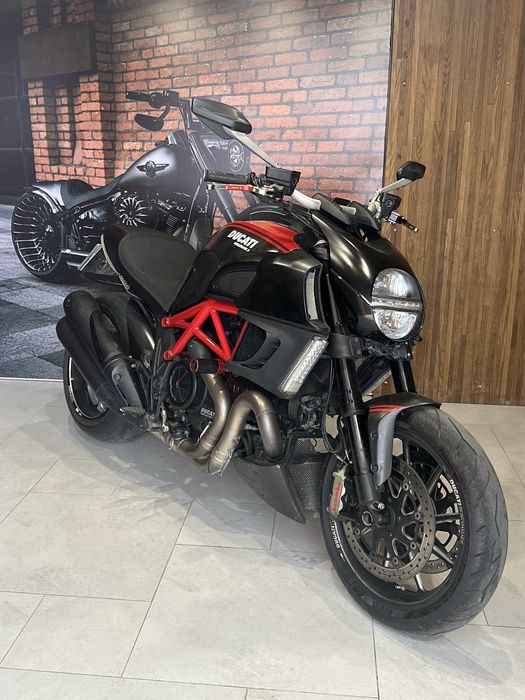 Ducati Diavel 2011