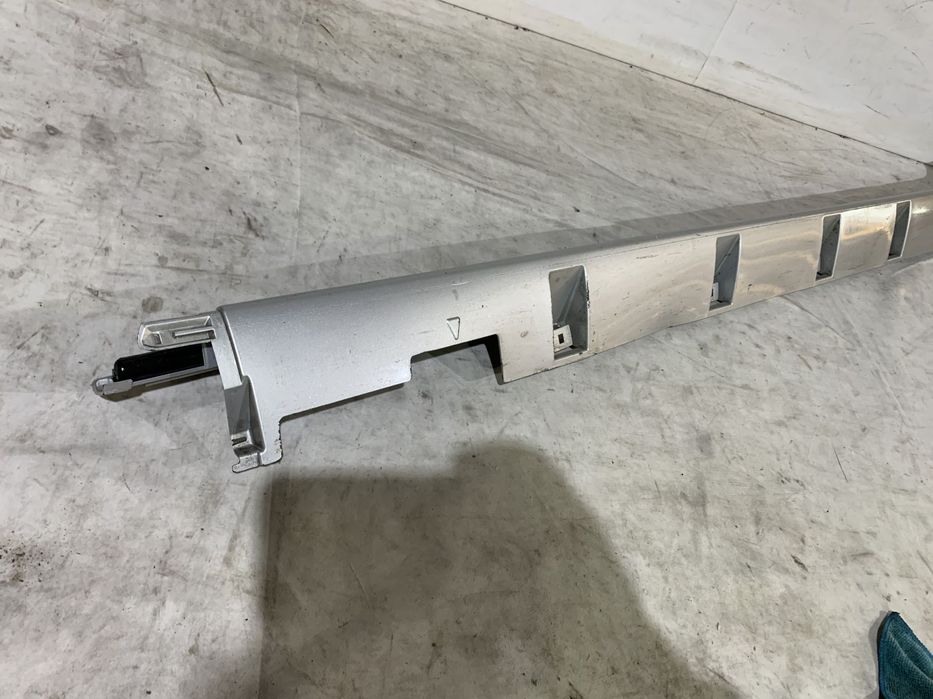 Prag dreapta Ford S-Max, Galaxy, 2015, 2016, 2017, 2018, 2019, cod origine OE EM2B-R101D56B.