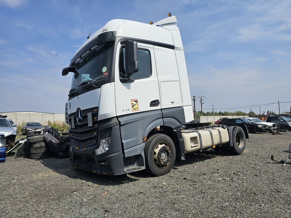 Dezmembrez  Mercedes Actros mp4  2016
