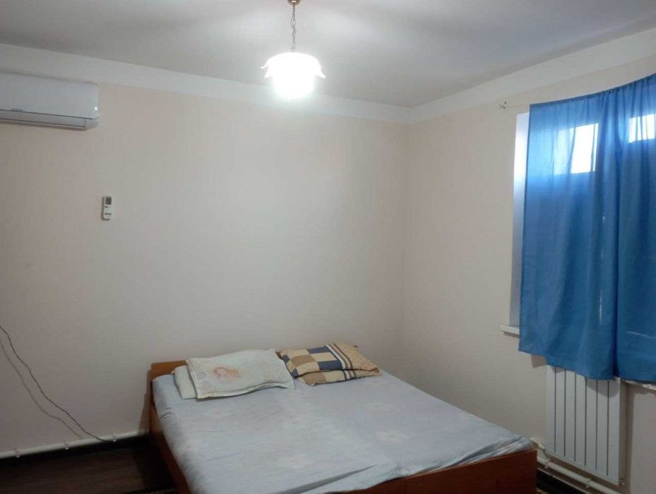 Коттедж сотилади 2 сотих 3 хона