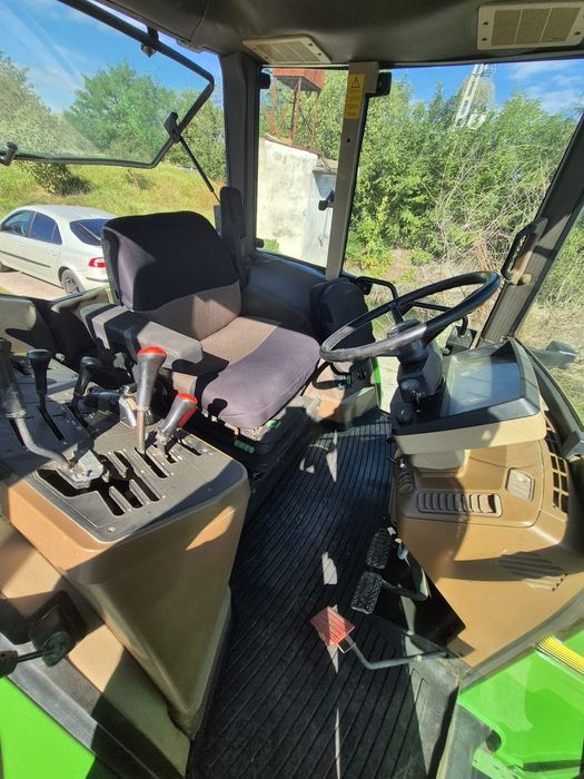 Tractor John Deere 6506 cu tiranți frontali