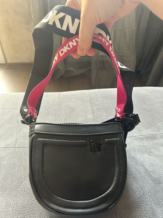 DKNY оригинална дамска чанта