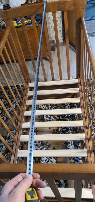 Кроватка детская, деревянная