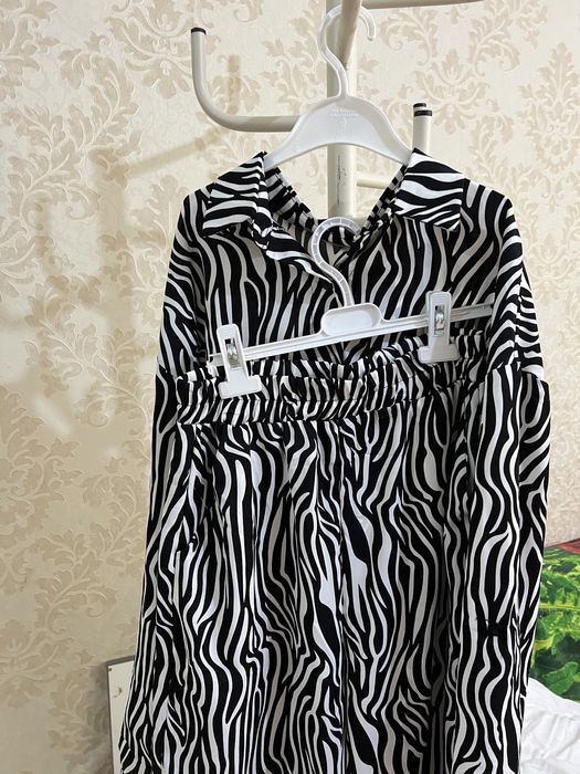 Костюм атласная двойка