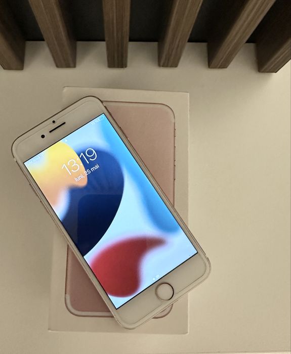 iphone se rose gold - Telefoane la preț mic | OLX.ro