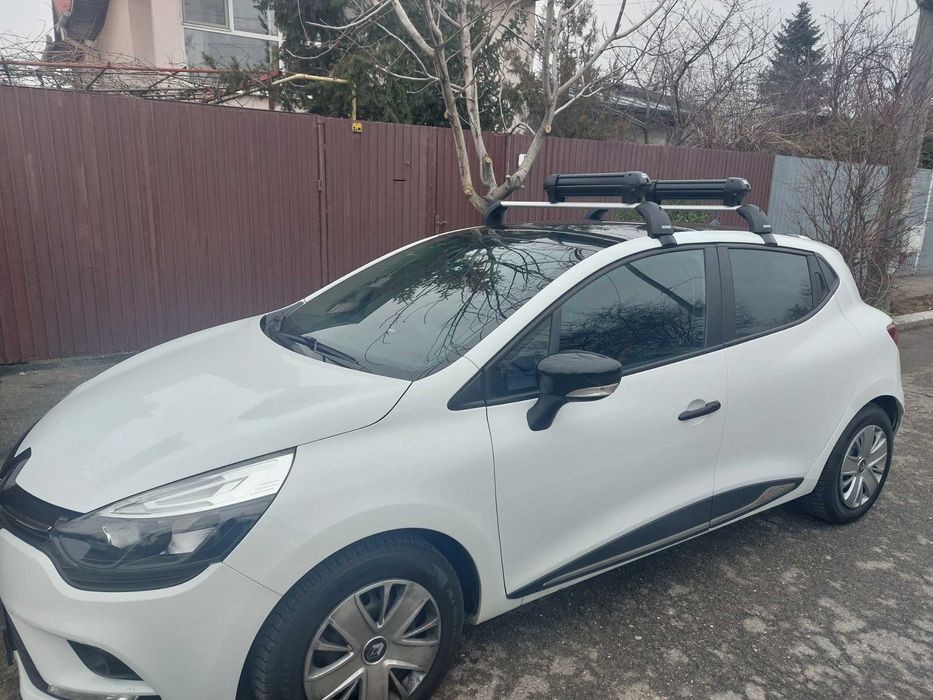 Renault Clio fabricatie 2018 -29.183 km.