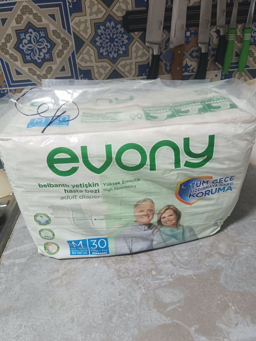 Памперсы М, Evony 17 шт