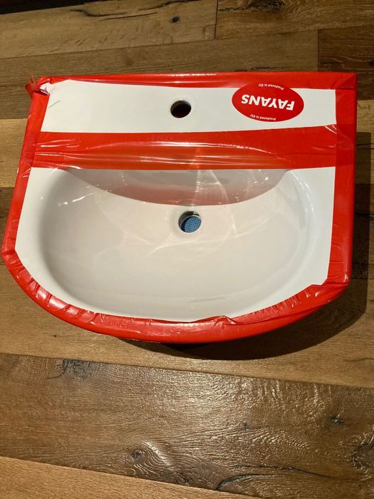 Умивалник за баня Neo 550 Fayans