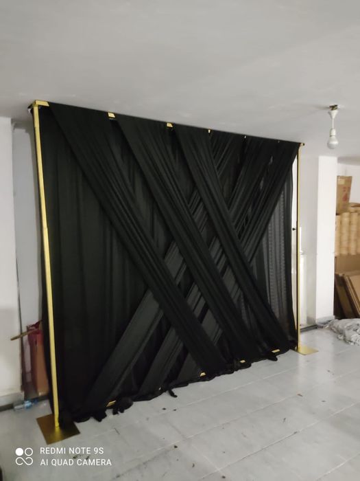 Метална двойна конструкция с плат