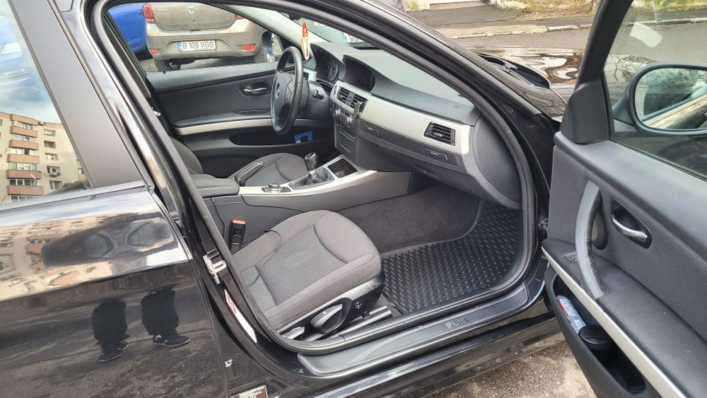 BMW e91 320d EfficientDynamics 2012 EURO5