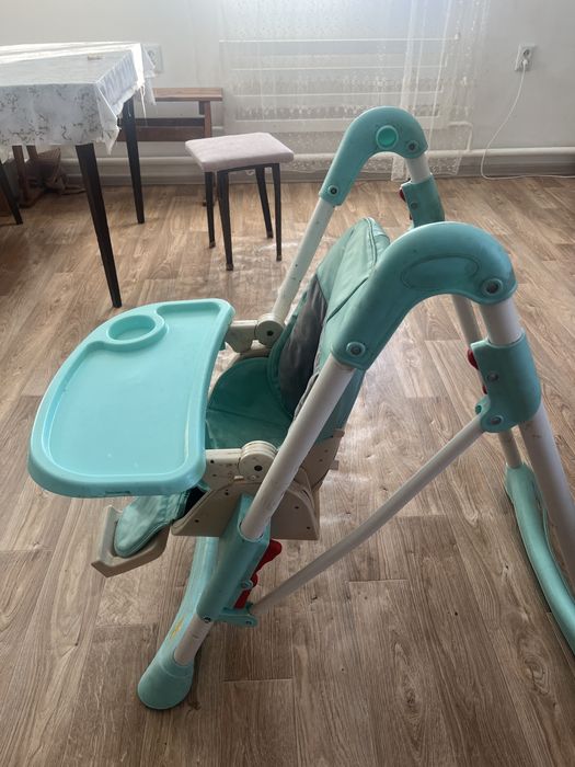 Продам Детский кормл.стул.