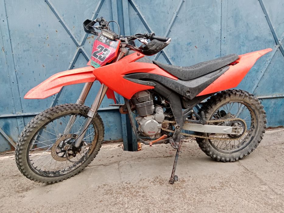 Продам мотоцикл minsk x 250