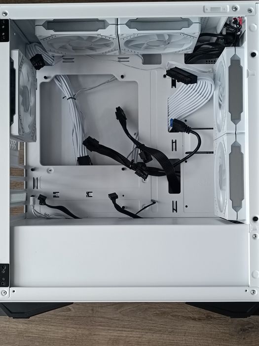 Carcasă PC Darkflash DLM22, albă