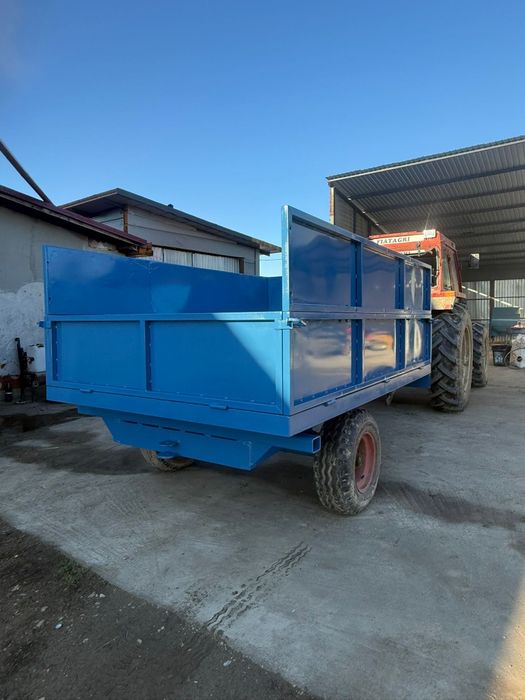 Vând remorca basculabila