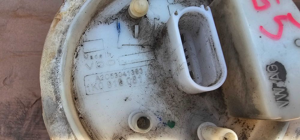 Pompa benzina din rezervor Vw Golf 5 / Seat Leon 1P 1.4 / 1.6 benzina