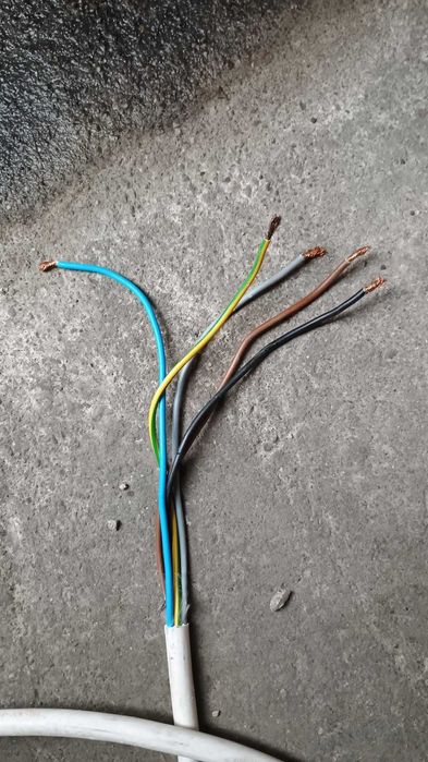 Cablu electric  din cupru MYYM/H05VV-F 5X4   - 38 metri cu fisa mobila industriala Schneider tata de 32A