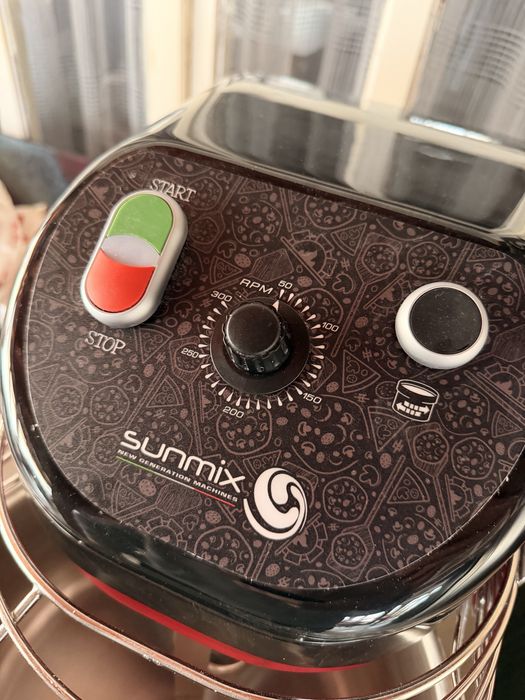 Sunmix Easy6 - rosso - спирална тестомесачка