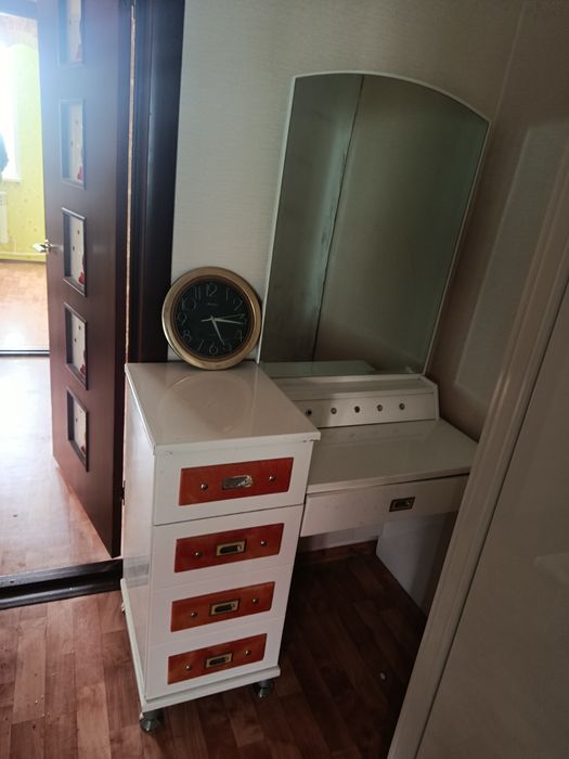 Шкаф тумба диван