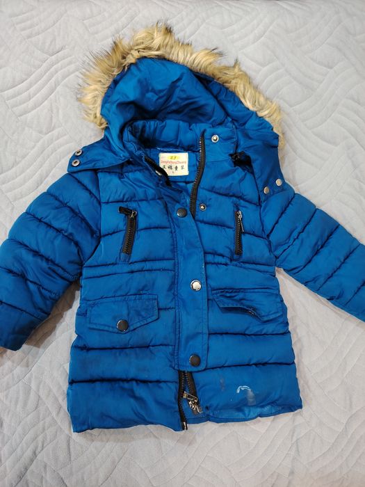 Продам куртки детские