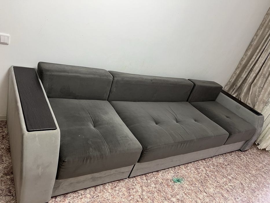Продам диван 3м.
