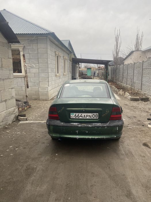 Срочно продам опель не находу