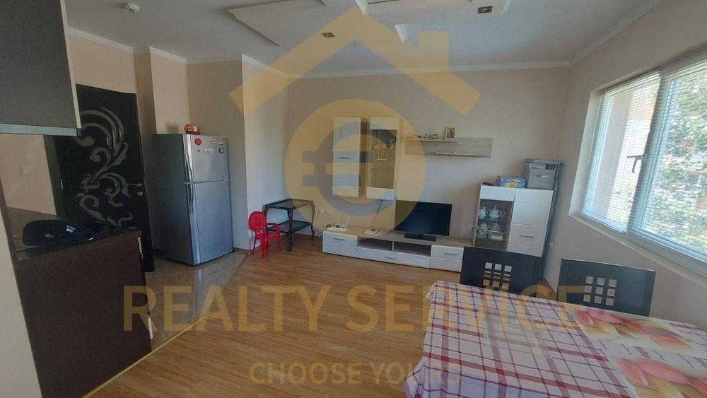 Продава се Двустаен апартамент в к.к. Слънчев бряг - 59 кв.м за 1221 €/кв.м - Снимка #2