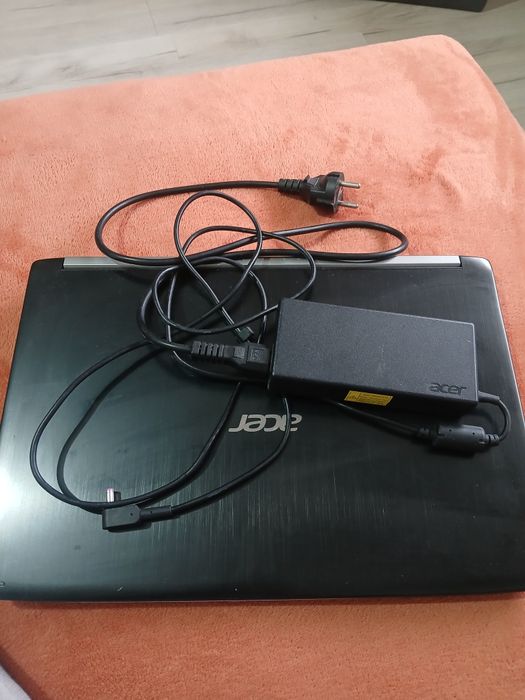 Vand laptop Acer