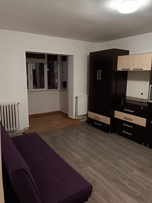 Vand apartament 2 camere