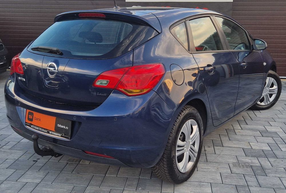 OPEL Astra 2010 — imagine 3