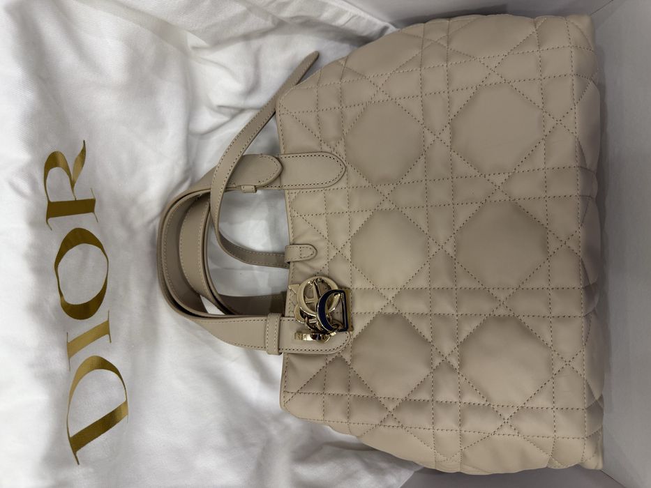 Dior Toujours Vertical Tote Bag Medium