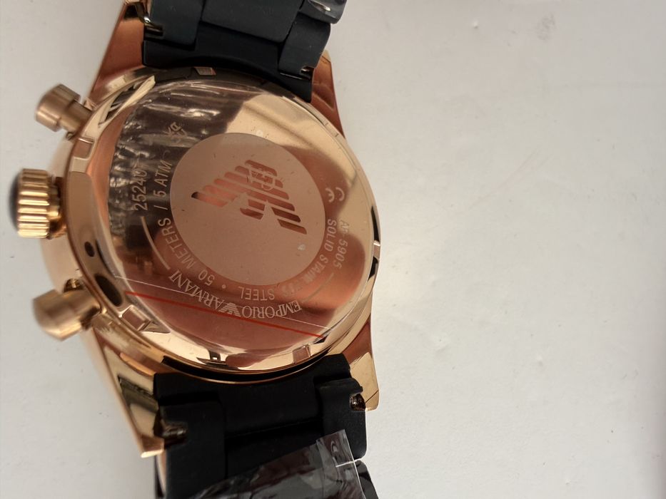 Ceas Armani  barbatesc nou,original