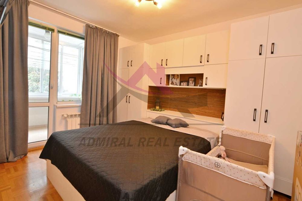 Продава се Тристаен апартамент в Варна, Възраждане 1 - 135 кв.м за 1912 €/кв.м - Снимка #3