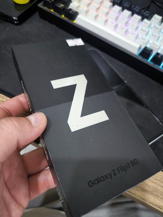 Samsung Z flip3 5G
