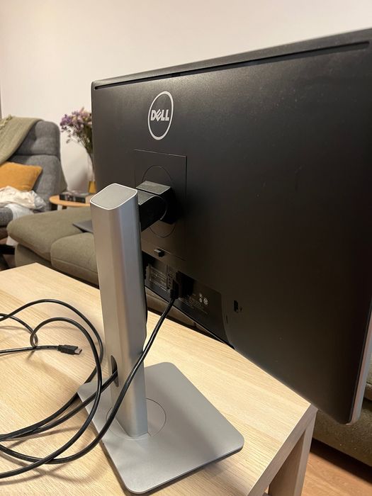 Монитор Dell P2314Ht 23”