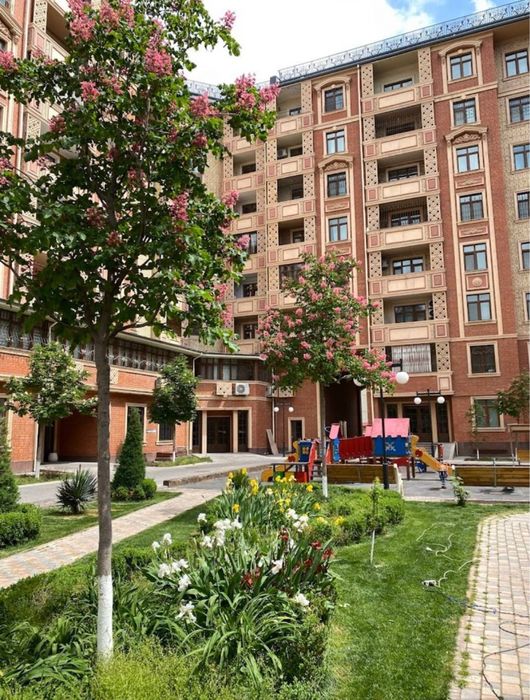 Аренда ЖК Parisien 3/2/8 90 м2