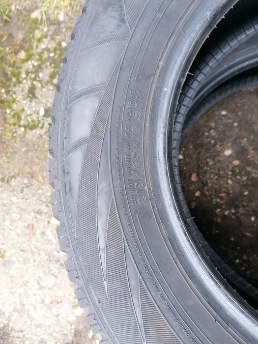 Vând cauciucuri iarna